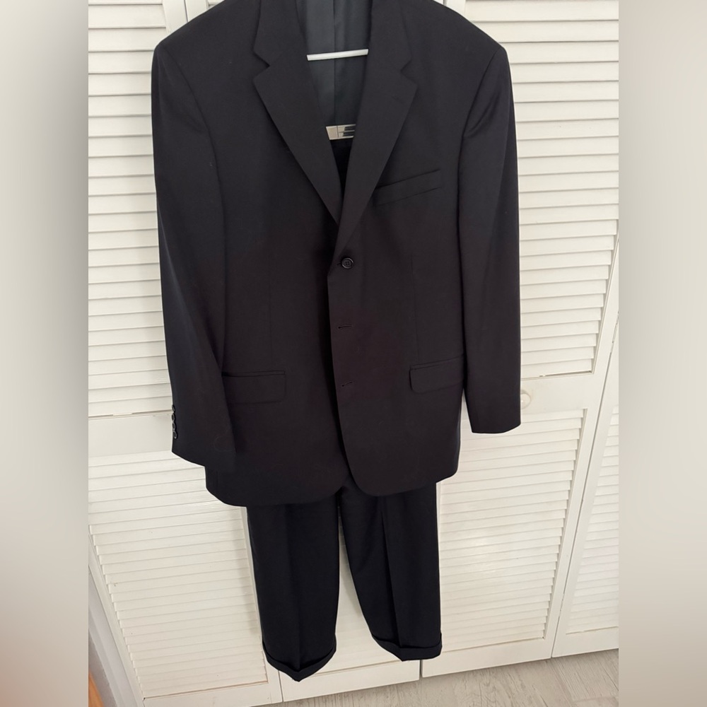 Stafford Worsted Wool Black Men's Suit, 44R, 36/32